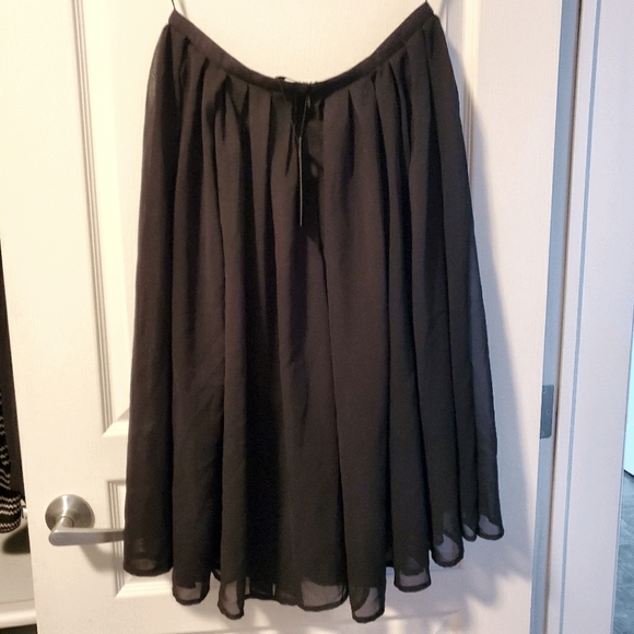 NWT. Full Circle UK. Flowy high waisted skirt - Picture 1 of 6